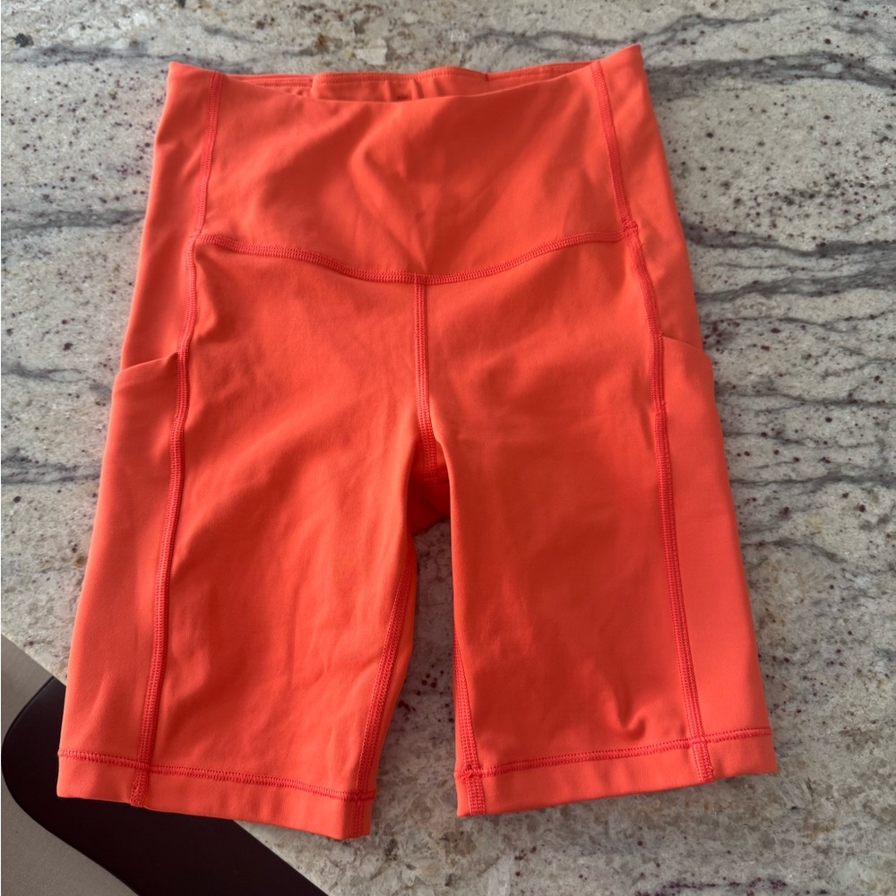 Athleta 7” bike Shorts